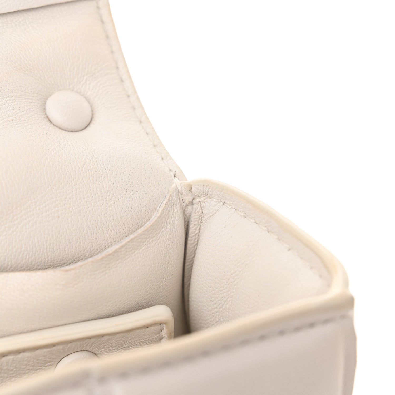 Bottega Veneta Lambskin Maxi Intreccio Padded Chain Cassette Crossbody Bag White 14 of 14