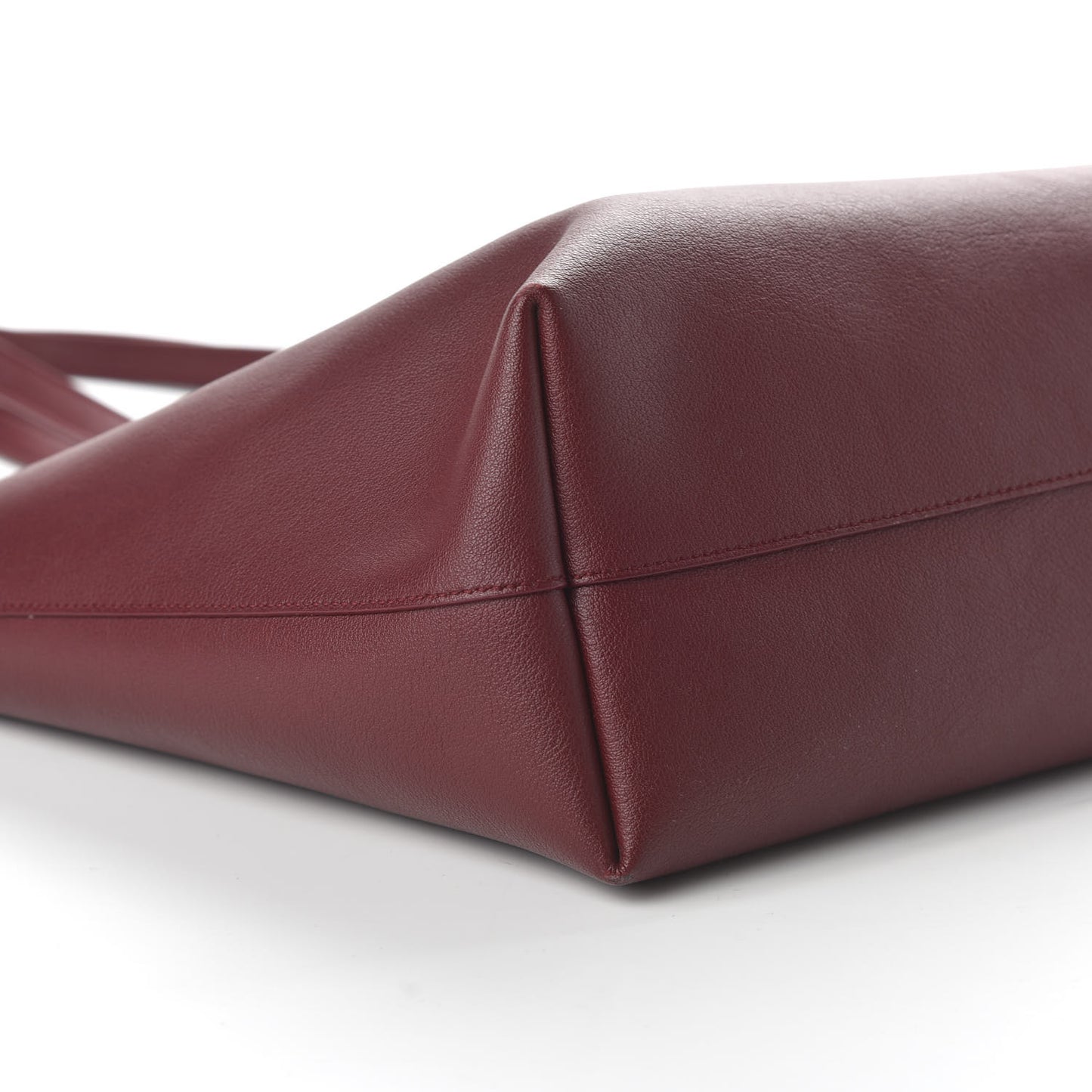 Calfskin Large Shopping Tote Carmin