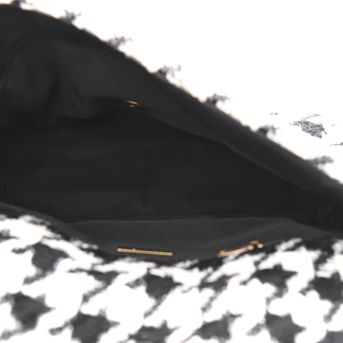 Tweed Quilted Maxi Chanel 19 Flap Black Ecru White