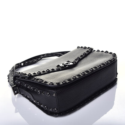 Valentino Garavani Pebbled Calfskin Onyx Medium Rockstud Rolling Flap Saddle Bag Black 6 of 8