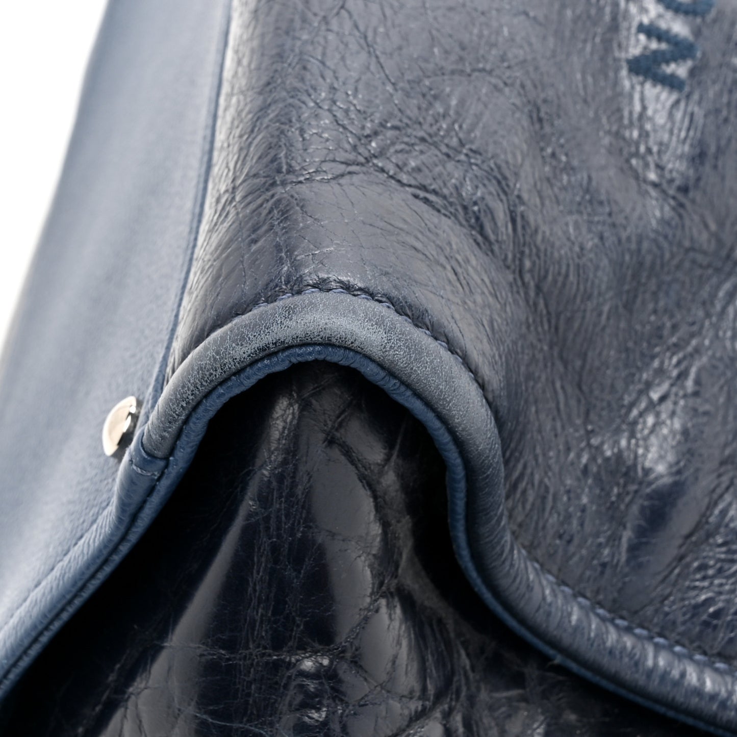 Glazed Calfskin Large Deauville Tote Blue