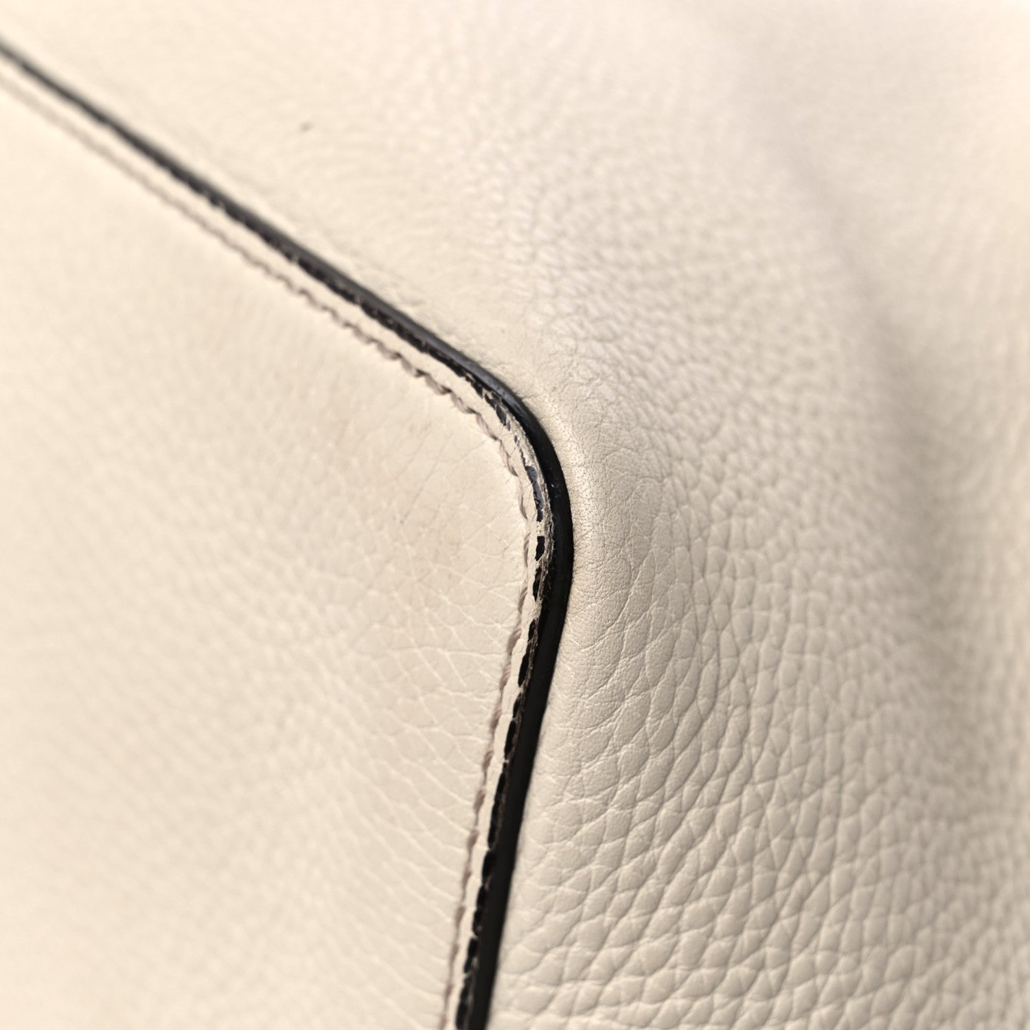 Gucci Pebbled Calfskin Large Soho Hobo Off White 11 of 22