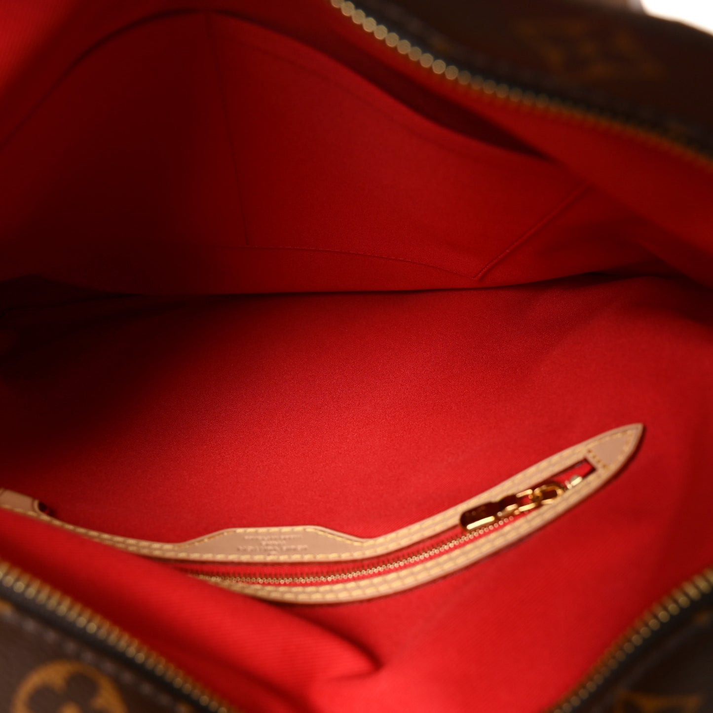 Monogram Carry It