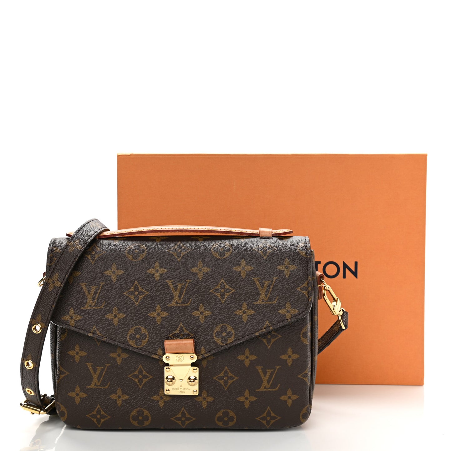 Monogram Pochette Metis
