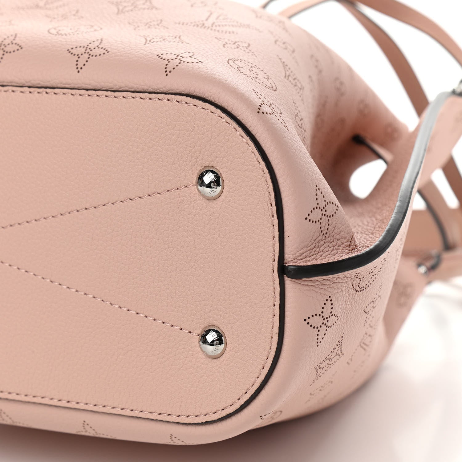 Louis Vuitton Mahina Girolata Magnolia 11 of 11