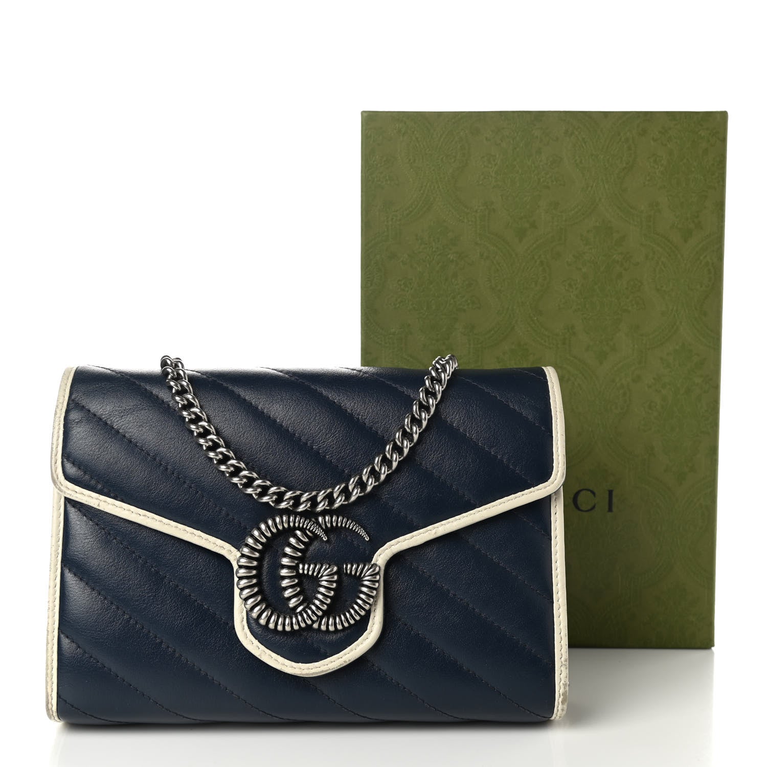 Gucci Vintage Effect Calfskin Matelasse Diagonal Torchon GG Marmont Chain Wallet Blue Agata Mystic White 12 of 12