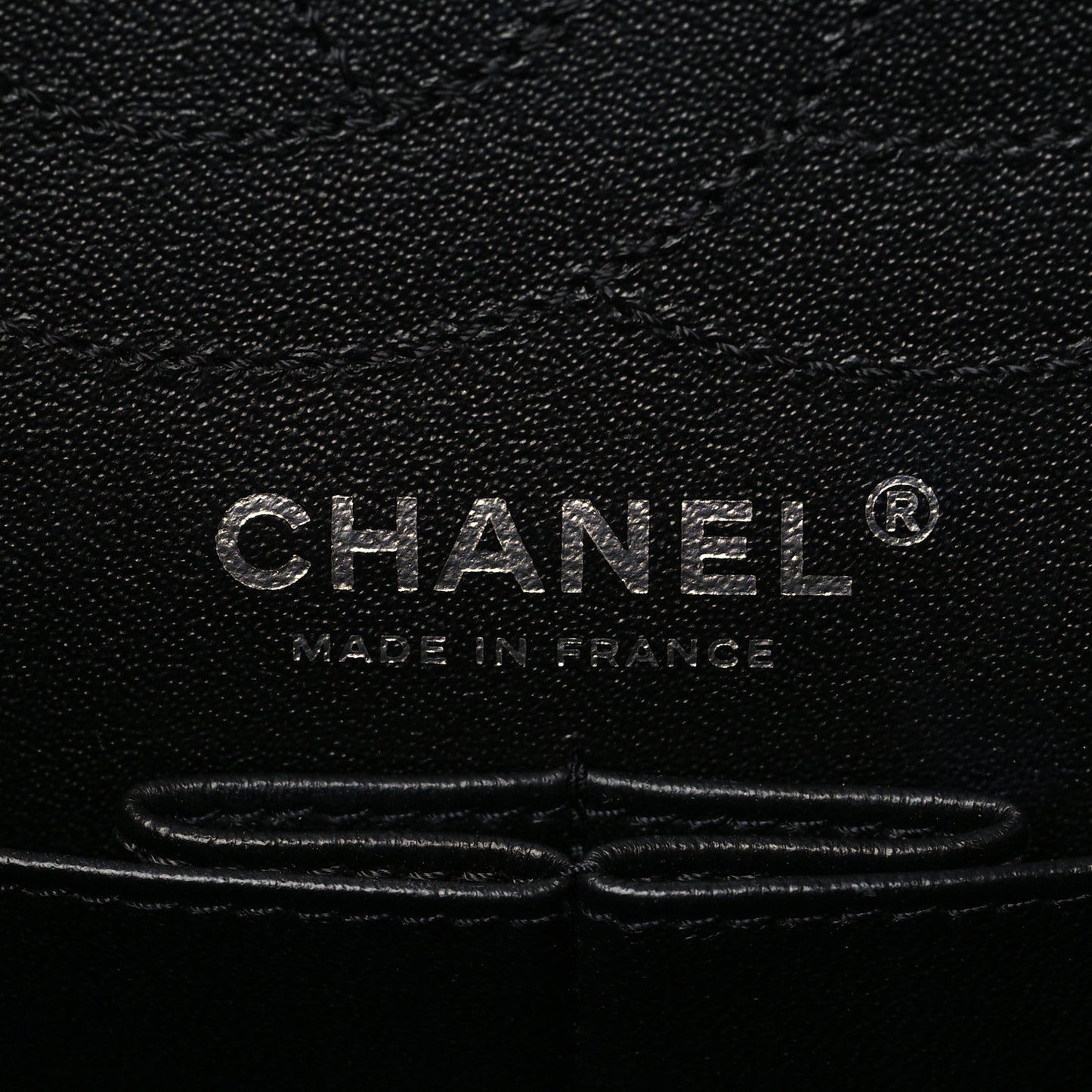 Aged Calfskin Chevron Quilted 2.55 Reissue 226 So Black