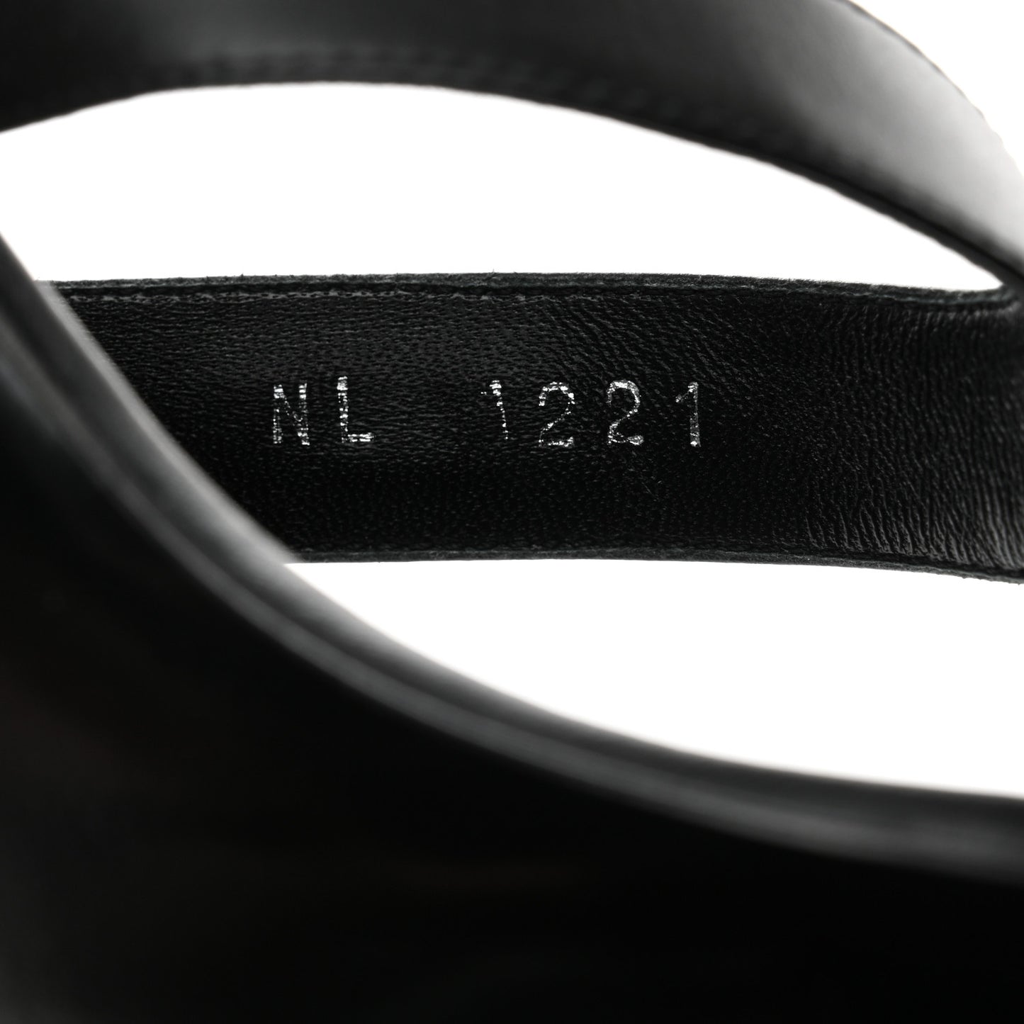 Calfskin Signature Thong Sandal 36.5 Black