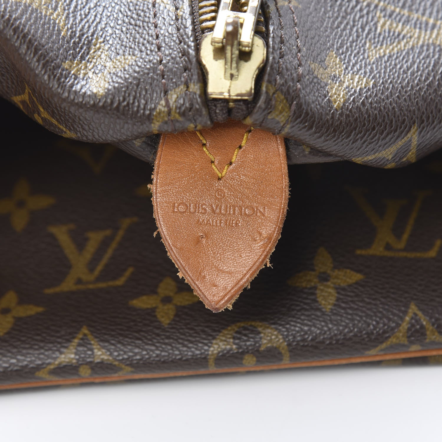 Louis Vuitton Monogram Keepall 55 5 of 19