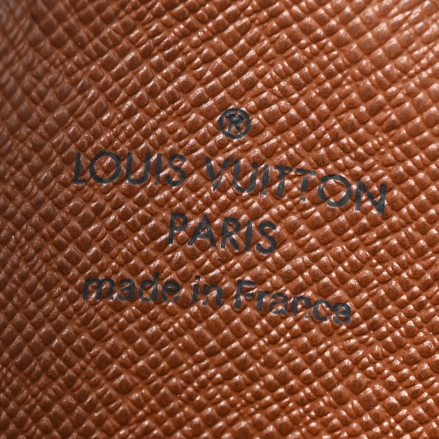 Louis Vuitton Monogram Round Coin Purse 6 of 9