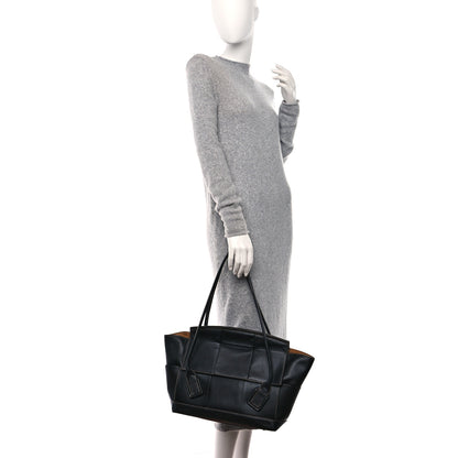 Bottega Veneta French Calfskin Maxi Intrecciato Small Arco Black 2 of 12