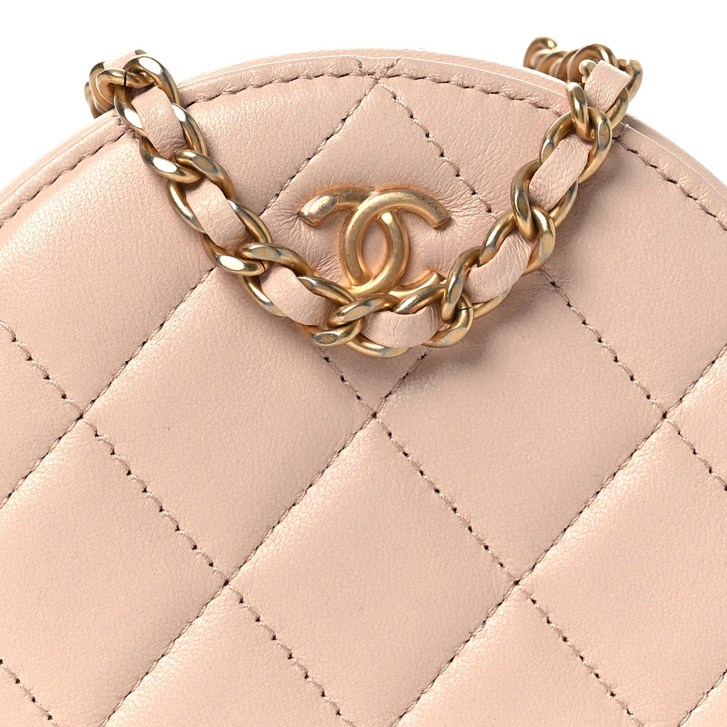 Lambskin Quilted Round Pearl Crush Clutch With Chain Pink