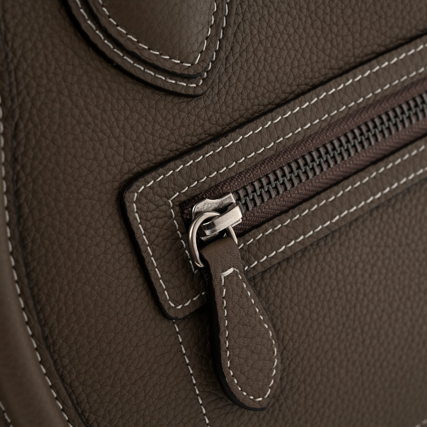 Drummed Calfskin Micro Luggage Souris