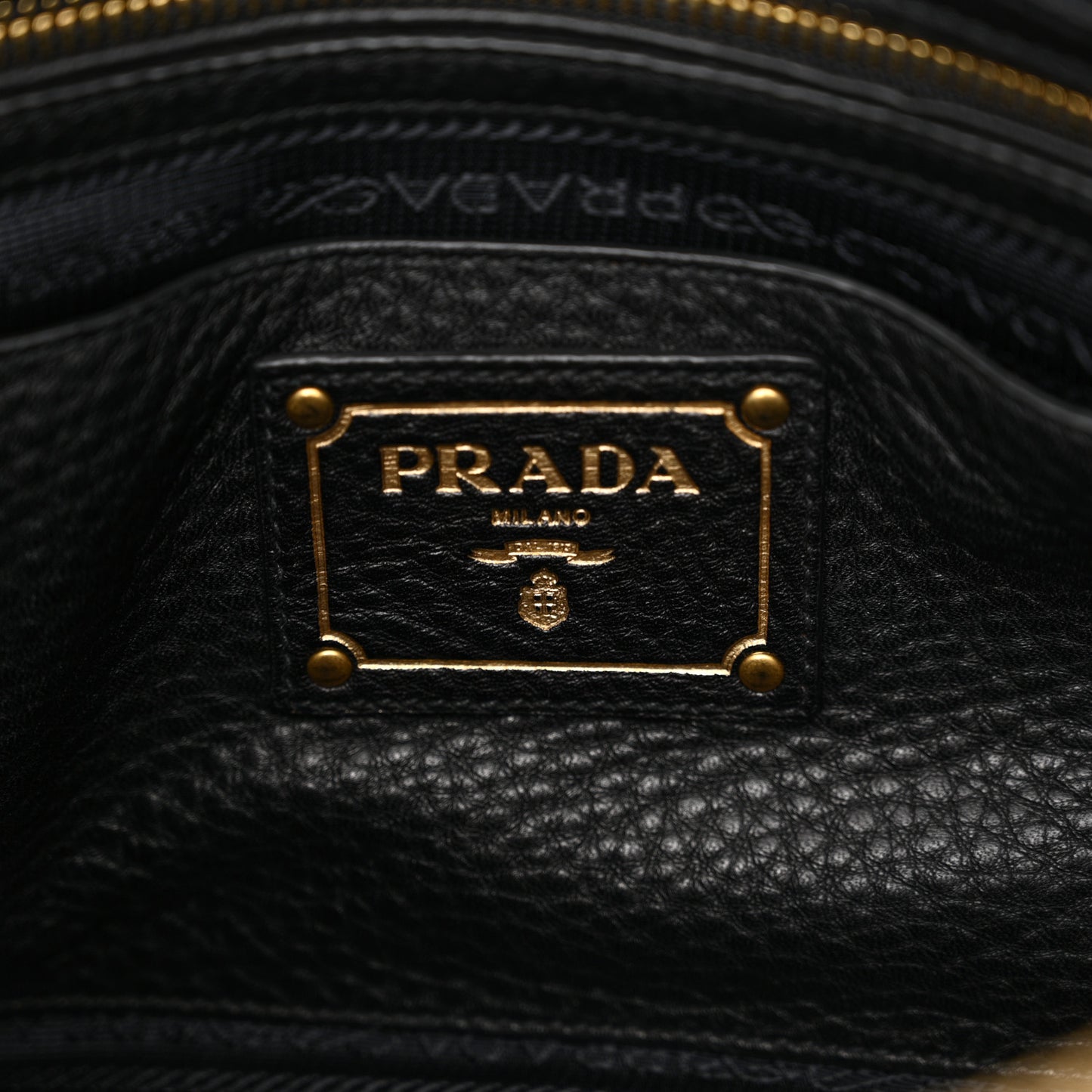 Vitello Daino Shopping Satchel Black