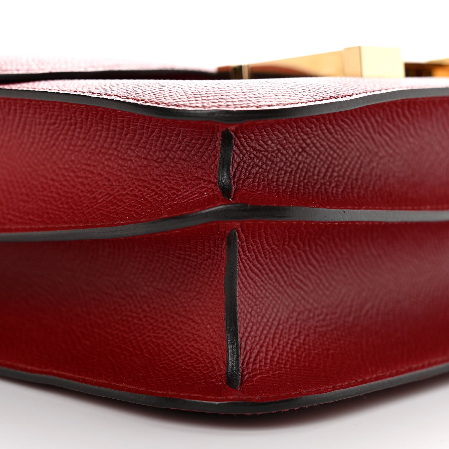 Epsom Enamel Constance 24 Rouge Grenat