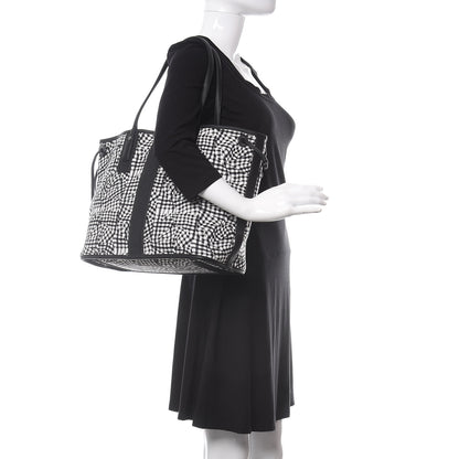 MCM Visetos Medium Liz Reversible Shopper Tote Black 2 of 17