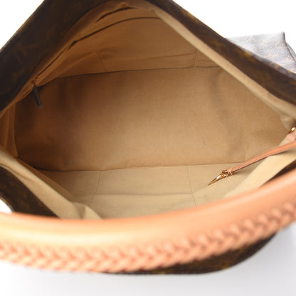Louis Vuitton Monogram Artsy MM 5 of 10