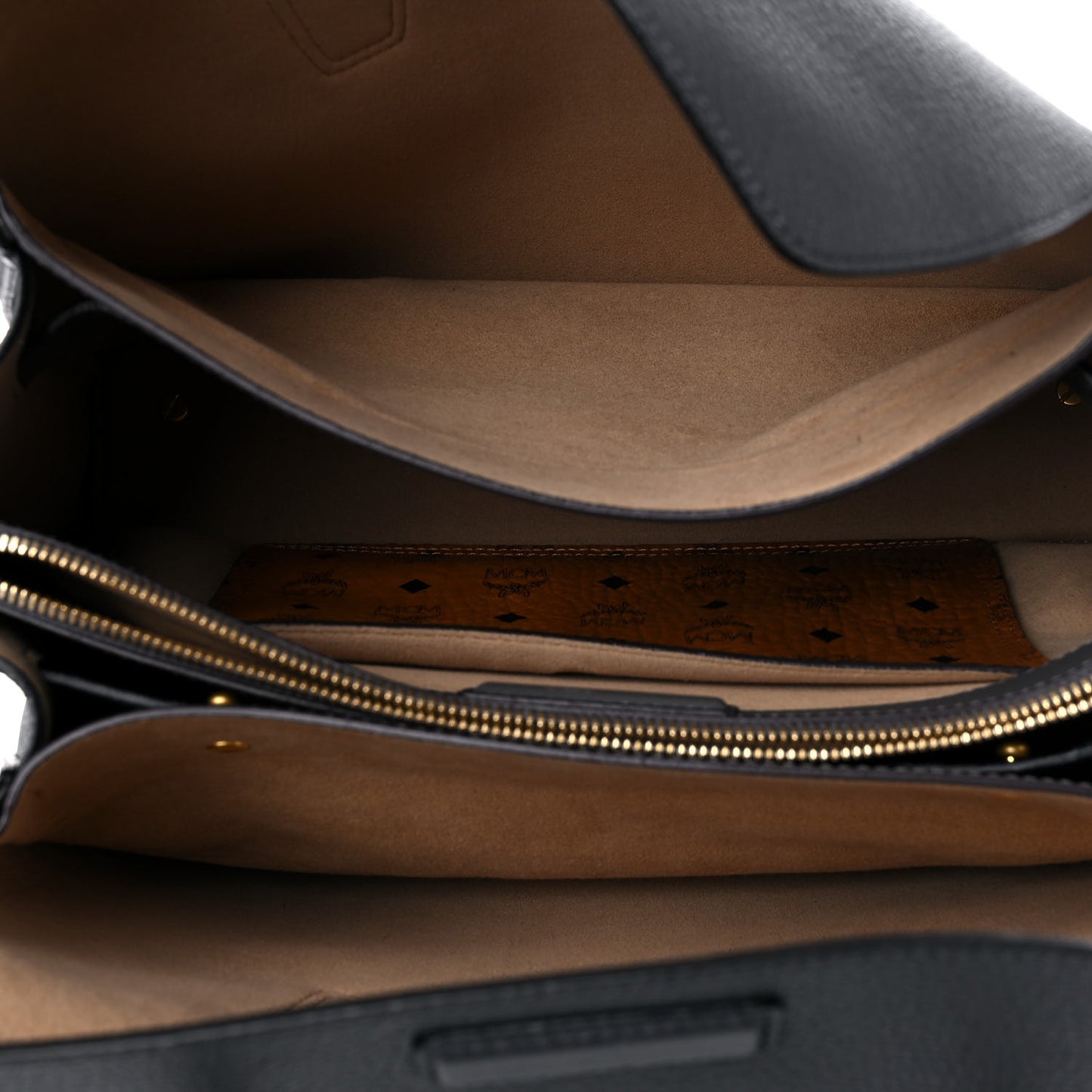 Grained Calfskin Medium Milla Tote Phantom Grey