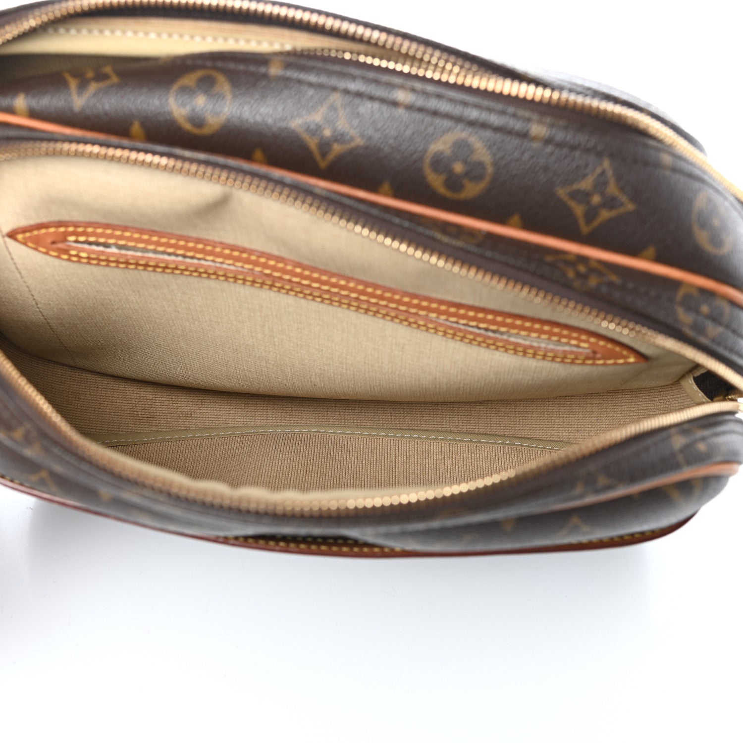 Louis Vuitton Monogram Reporter PM 5 of 10