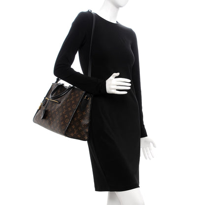 Louis Vuitton Monogram Popincourt MM Black 2 of 7