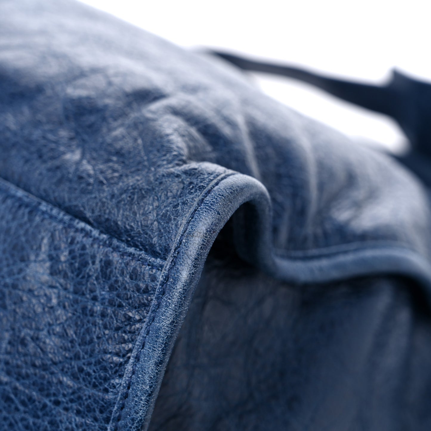 Agneau Classic Hardware City Bleu Mineral