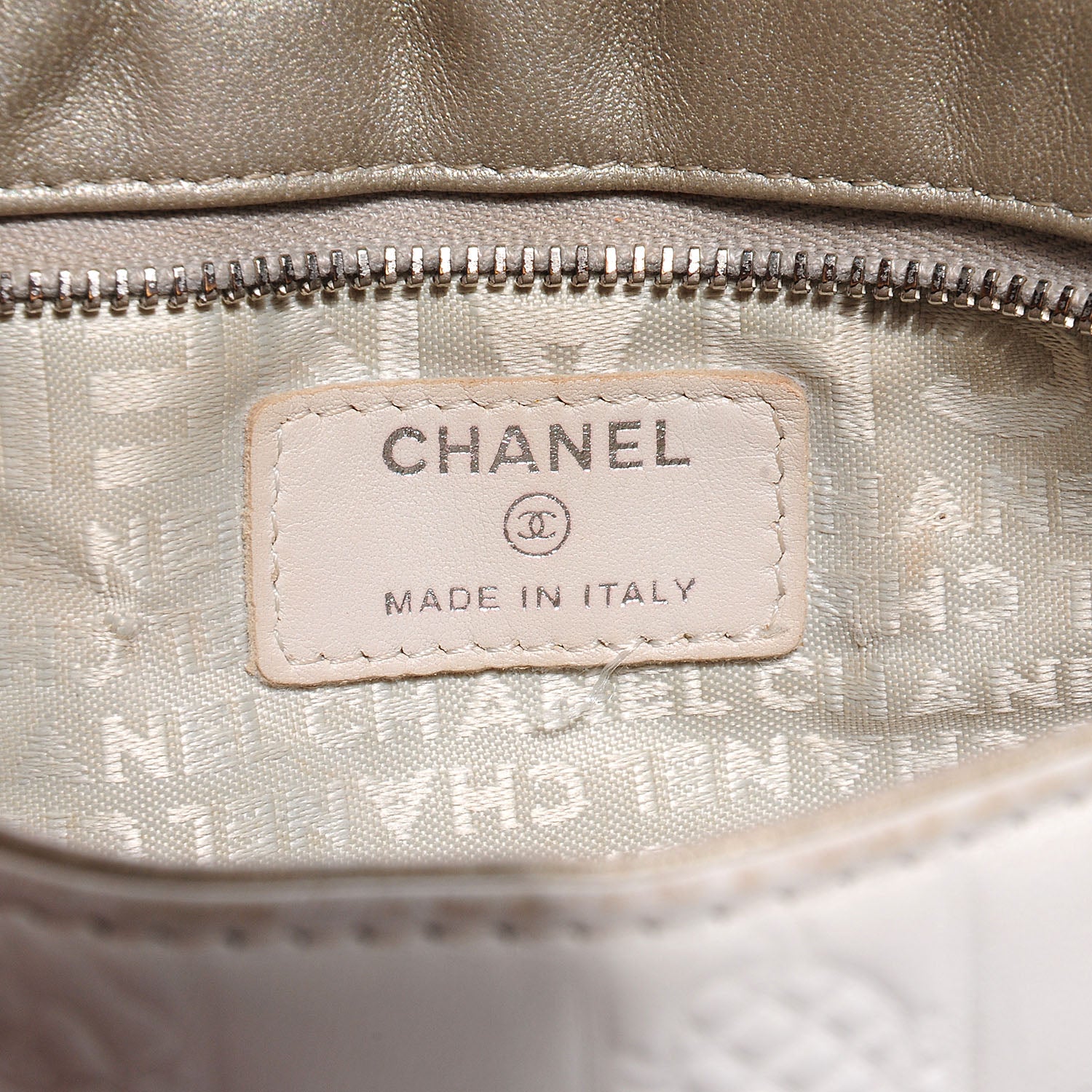 Chanel Lambskin Precious Symbols Pochette White 6 of 7