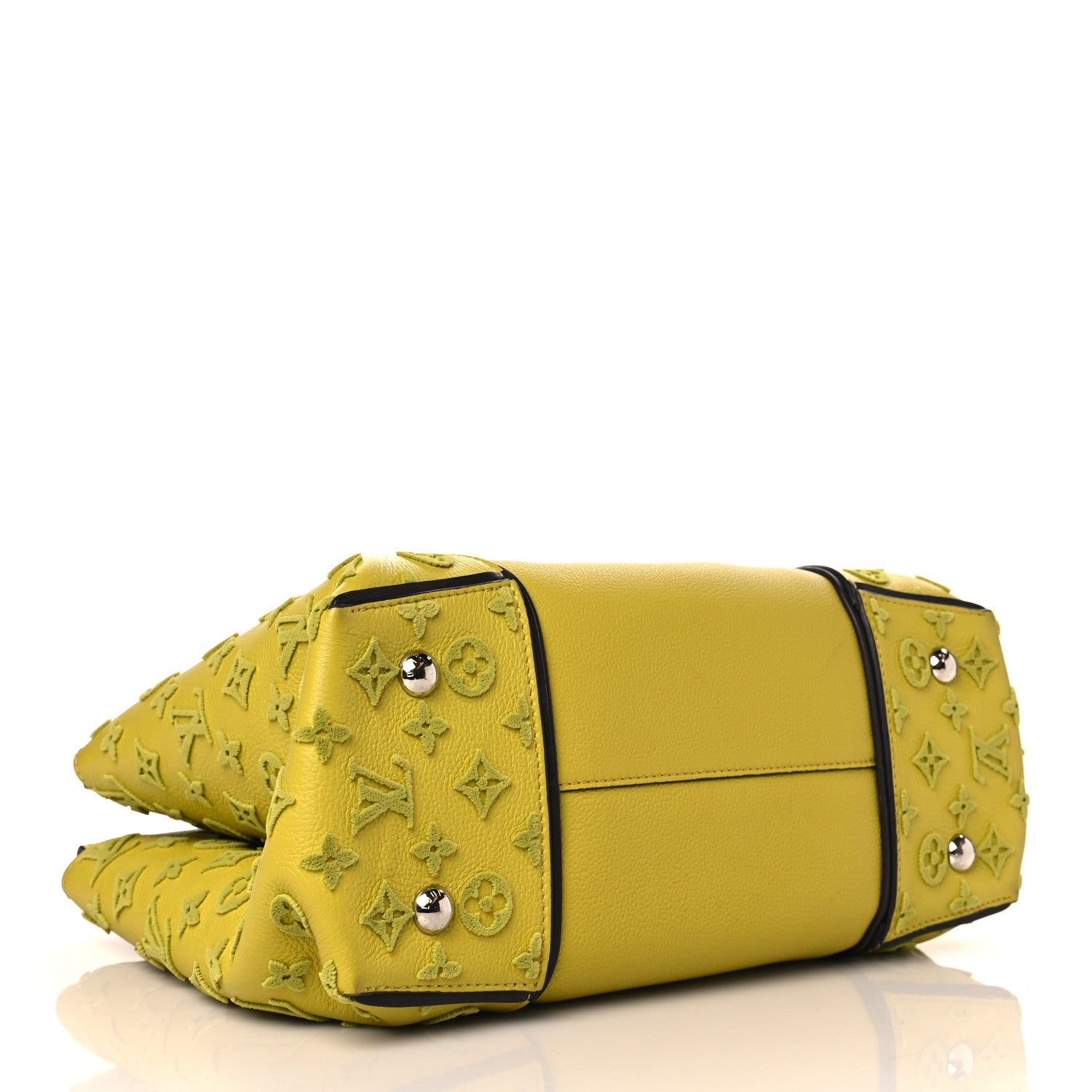 Louis Vuitton Veau Cachemire Tote W PM Pistache 4 of 9