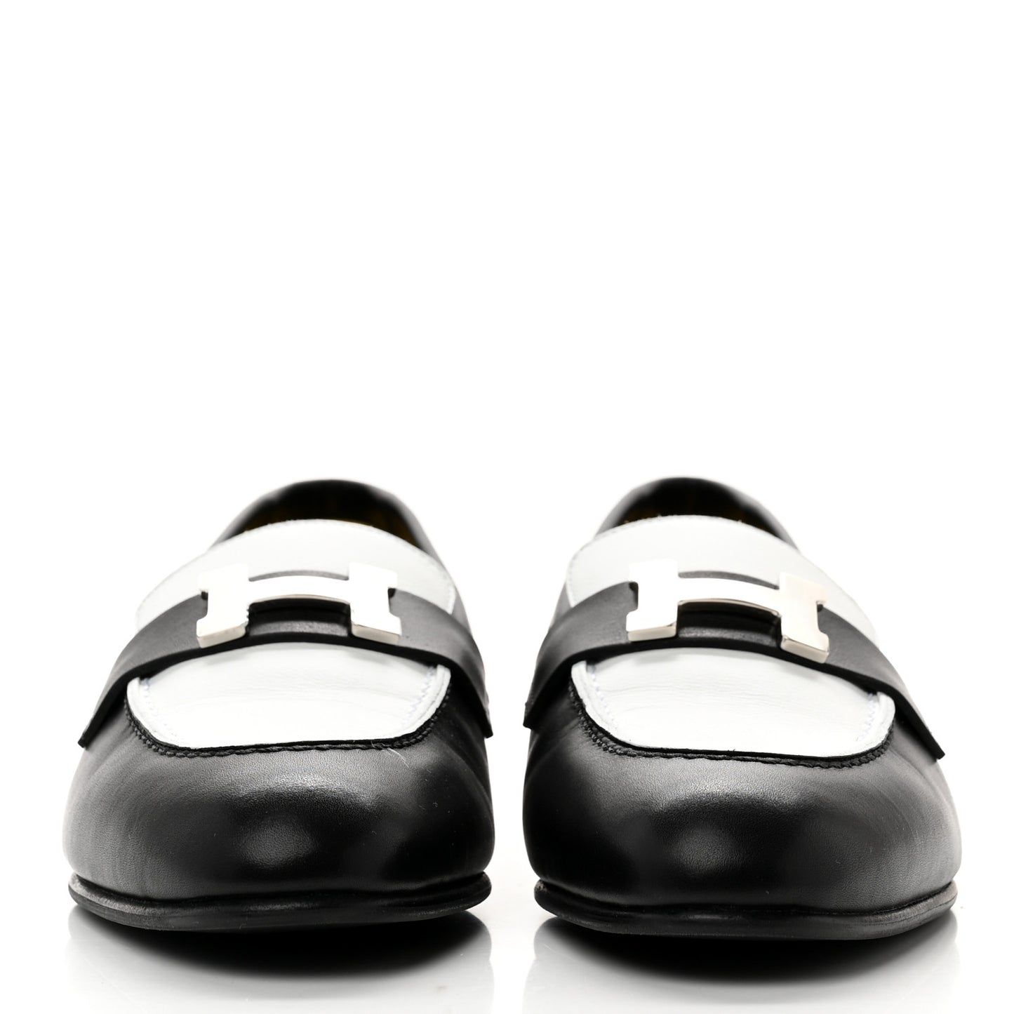 Calfskin Womens Paris Loafers 36 Black White