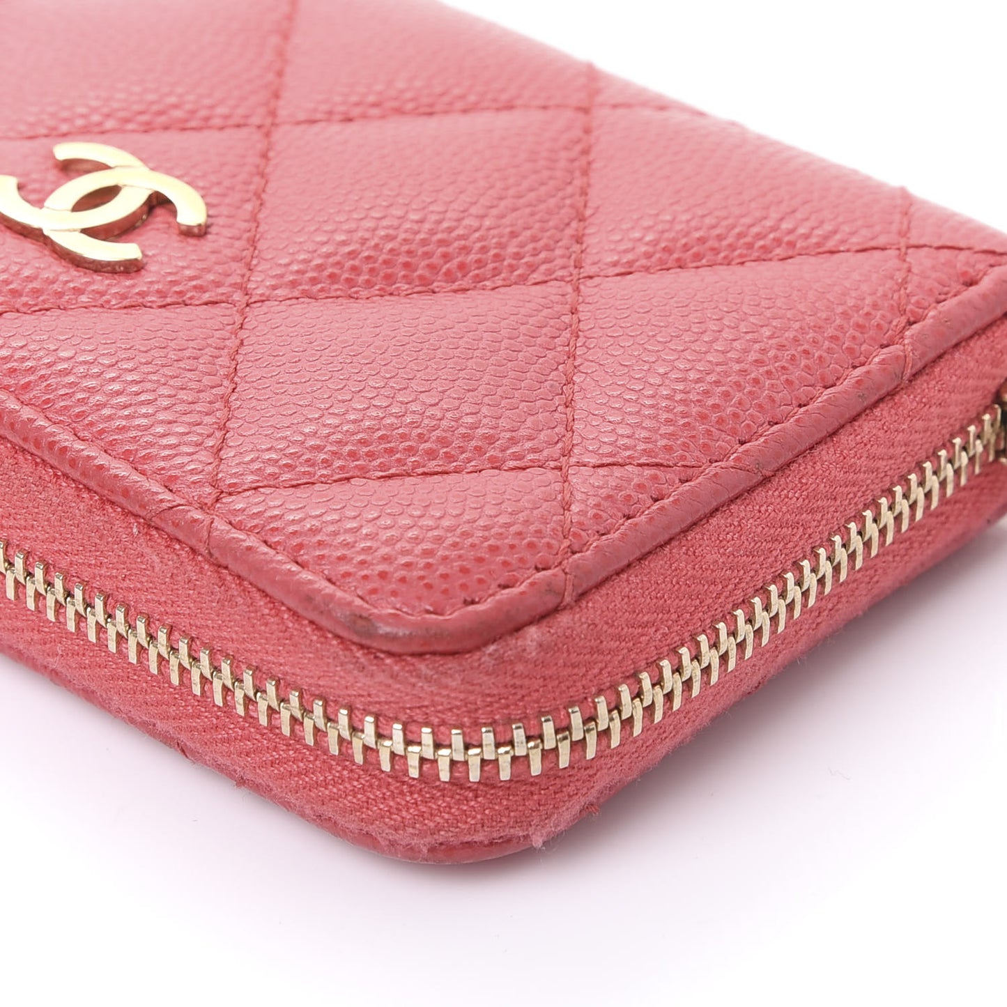 Caviar Quilted Zip Coin Purse Pink