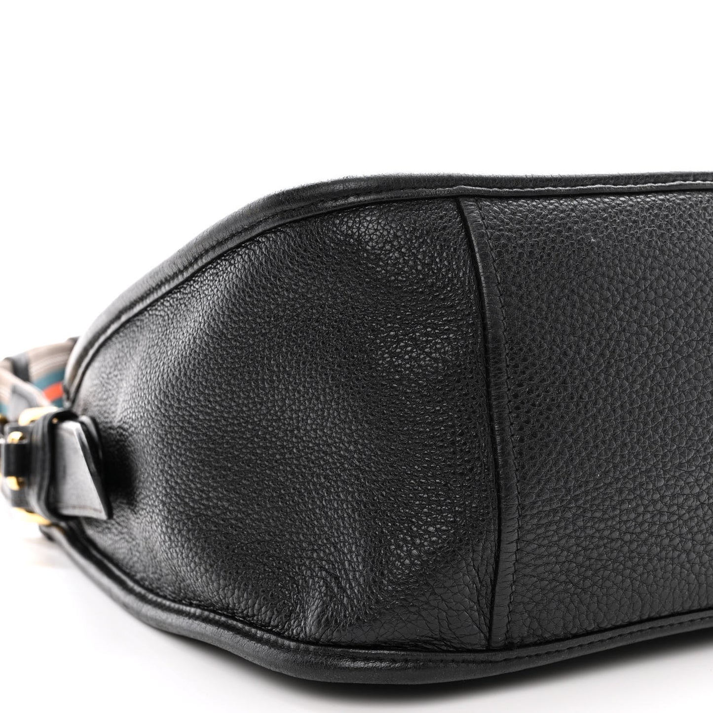 Vitello Daino Zippered Messenger Hobo Black