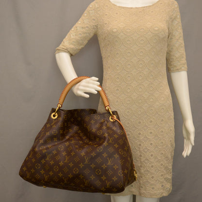 Louis Vuitton Monogram Artsy MM 2 of 7