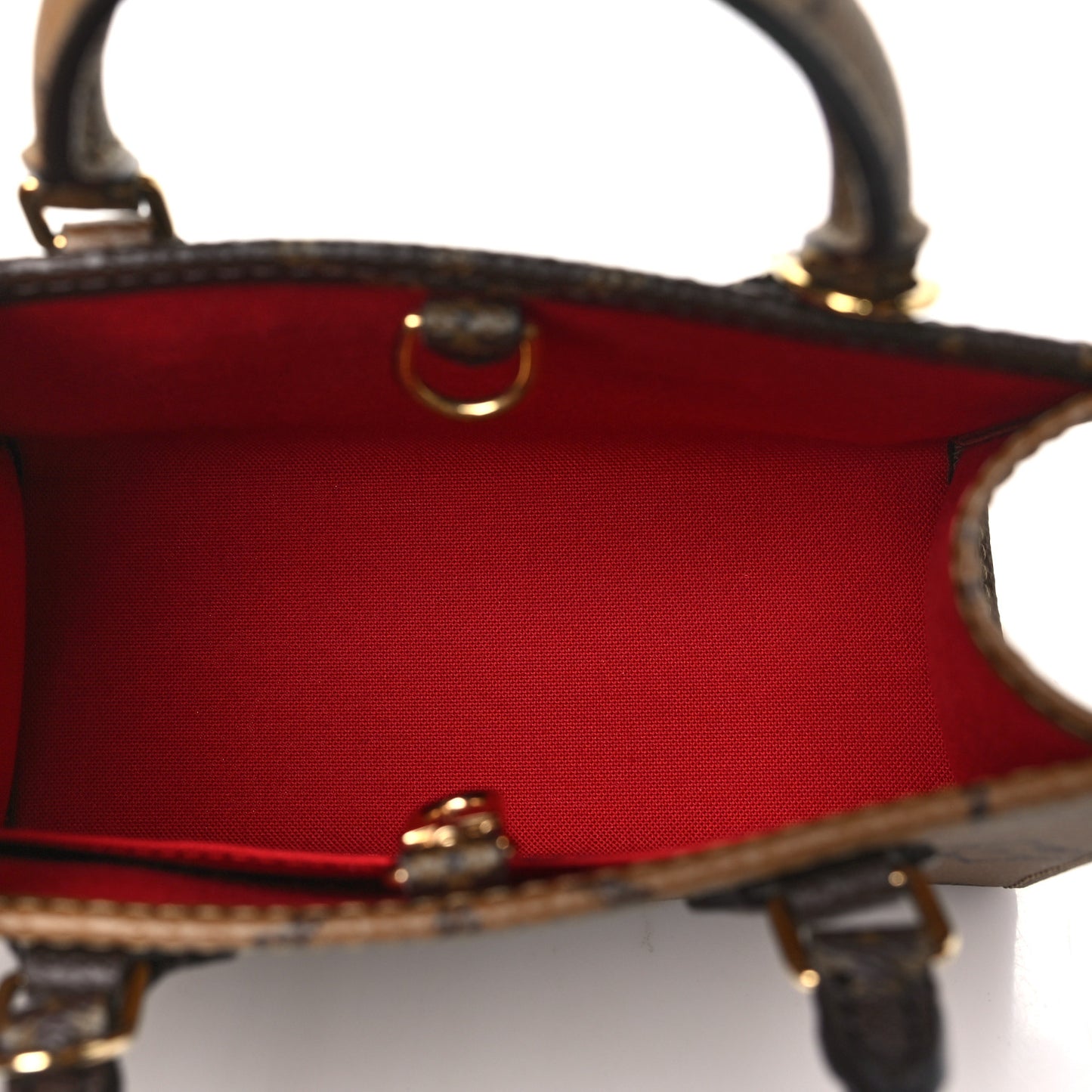 Reverse Monogram Giant Onthego BB