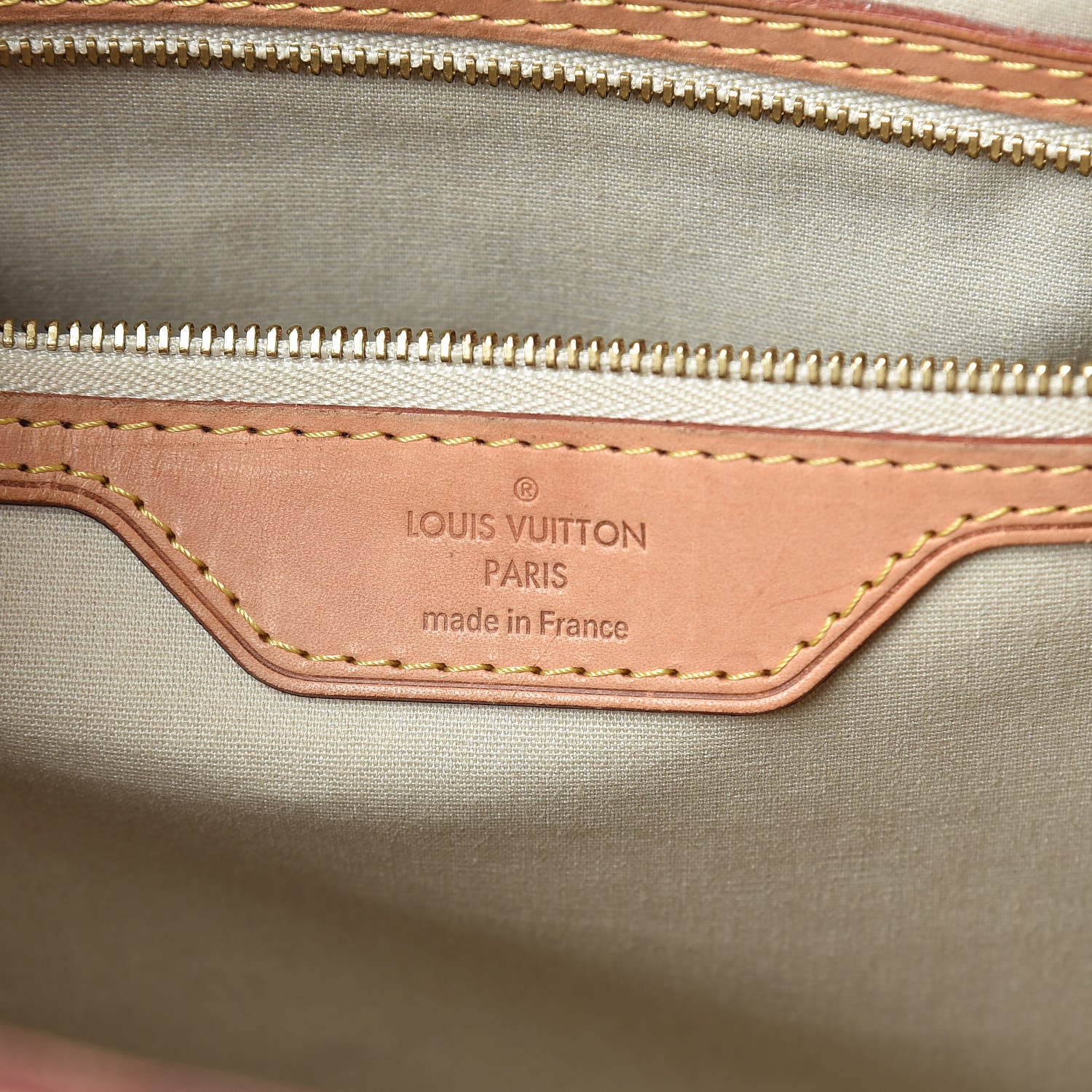 Louis Vuitton Vernis Brea GM Blanc Corail 6 of 15