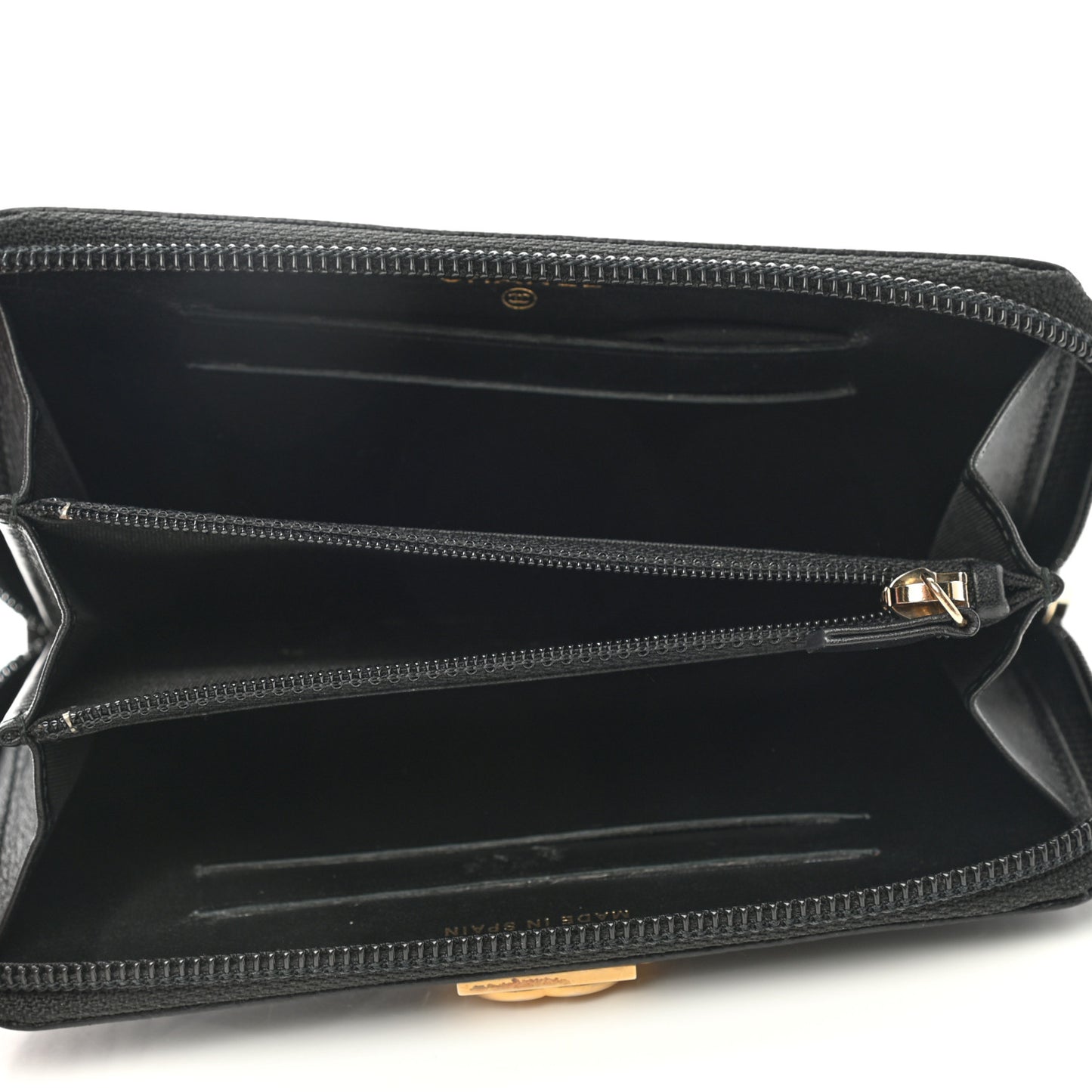 Caviar Quilted Small Boy Zip Around Wallet Black