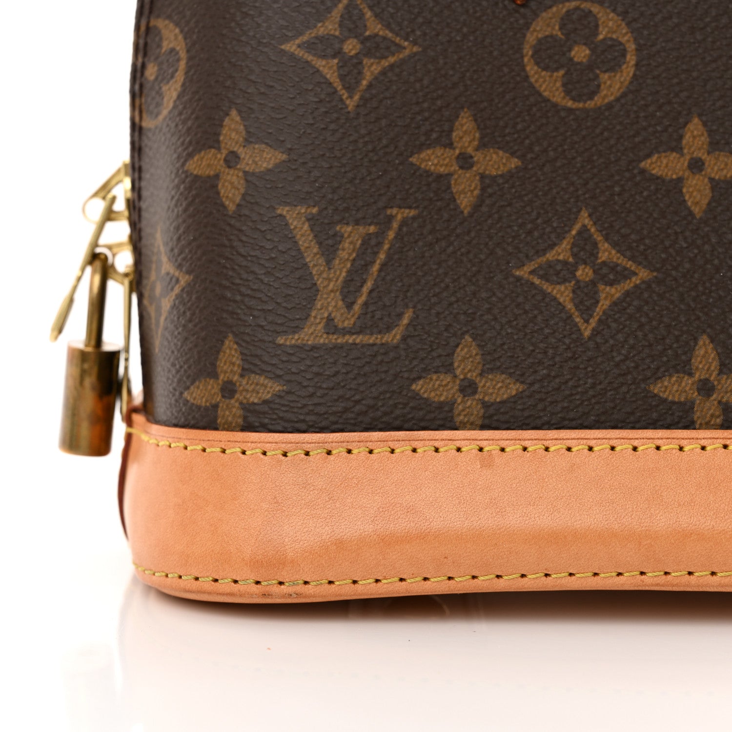 Louis Vuitton Monogram Alma BB 13 of 14