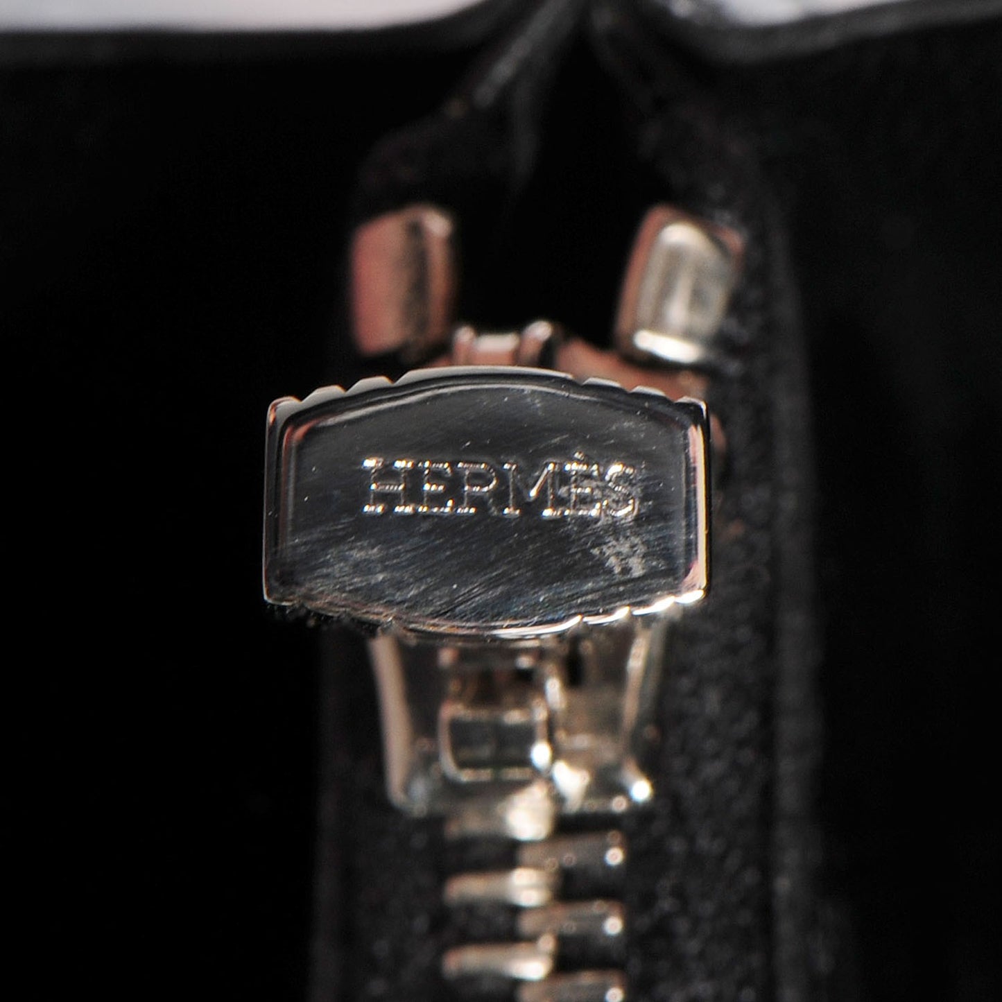 Box Kelly Longue Wallet Black