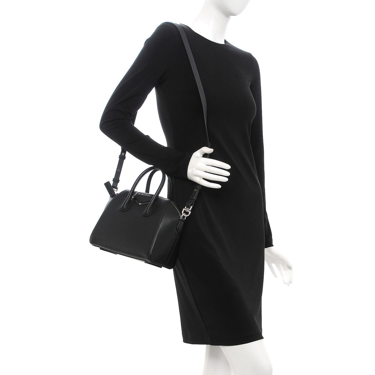 Calfskin Mini Metal Antigona Black