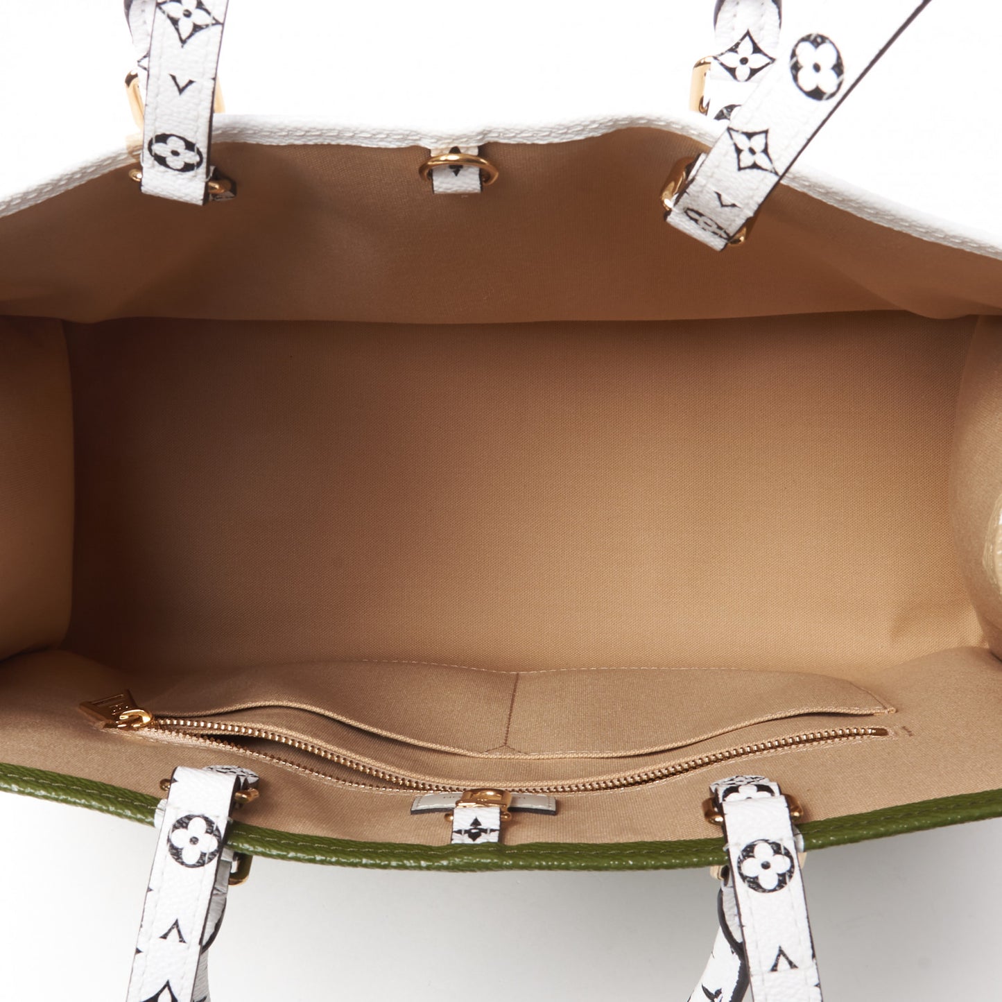 Monogram Giant Onthego GM Kaki Beige