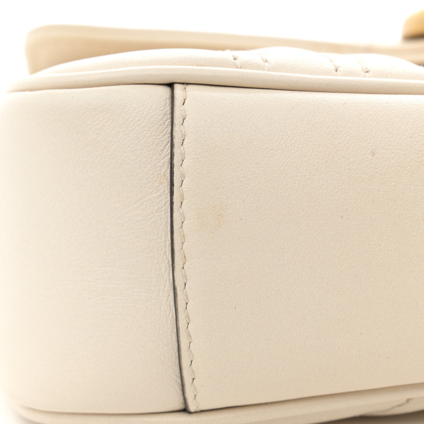 Calfskin Matelasse Mini GG Marmont Shoulder Bag White