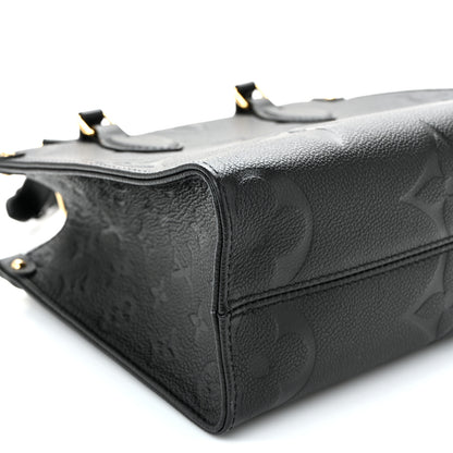 Louis Vuitton Empreinte Monogram Giant Onthego PM Black 8 of 9