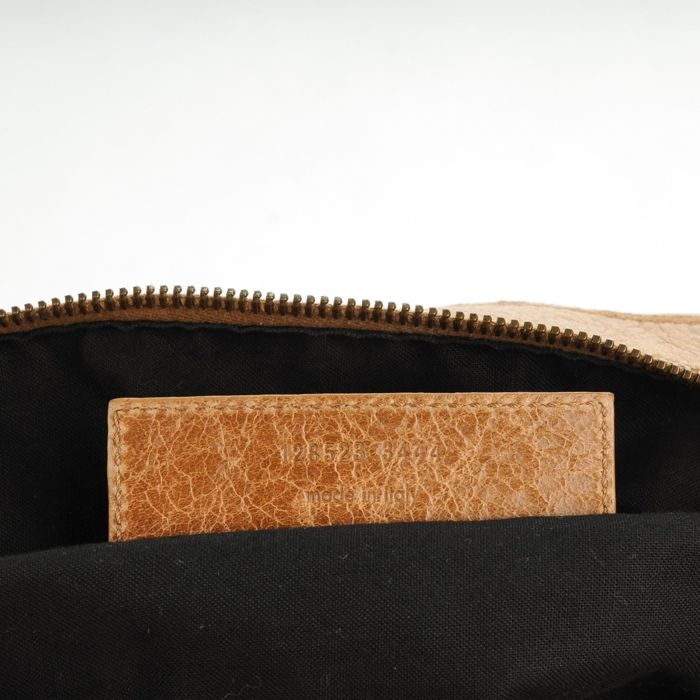 Chevre Classic Hardware Twiggy Caramel