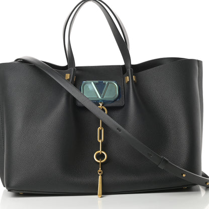 Valentino Garavani Grainy Calfskin Medium VLogo Escape Shopper Black 9 of 11