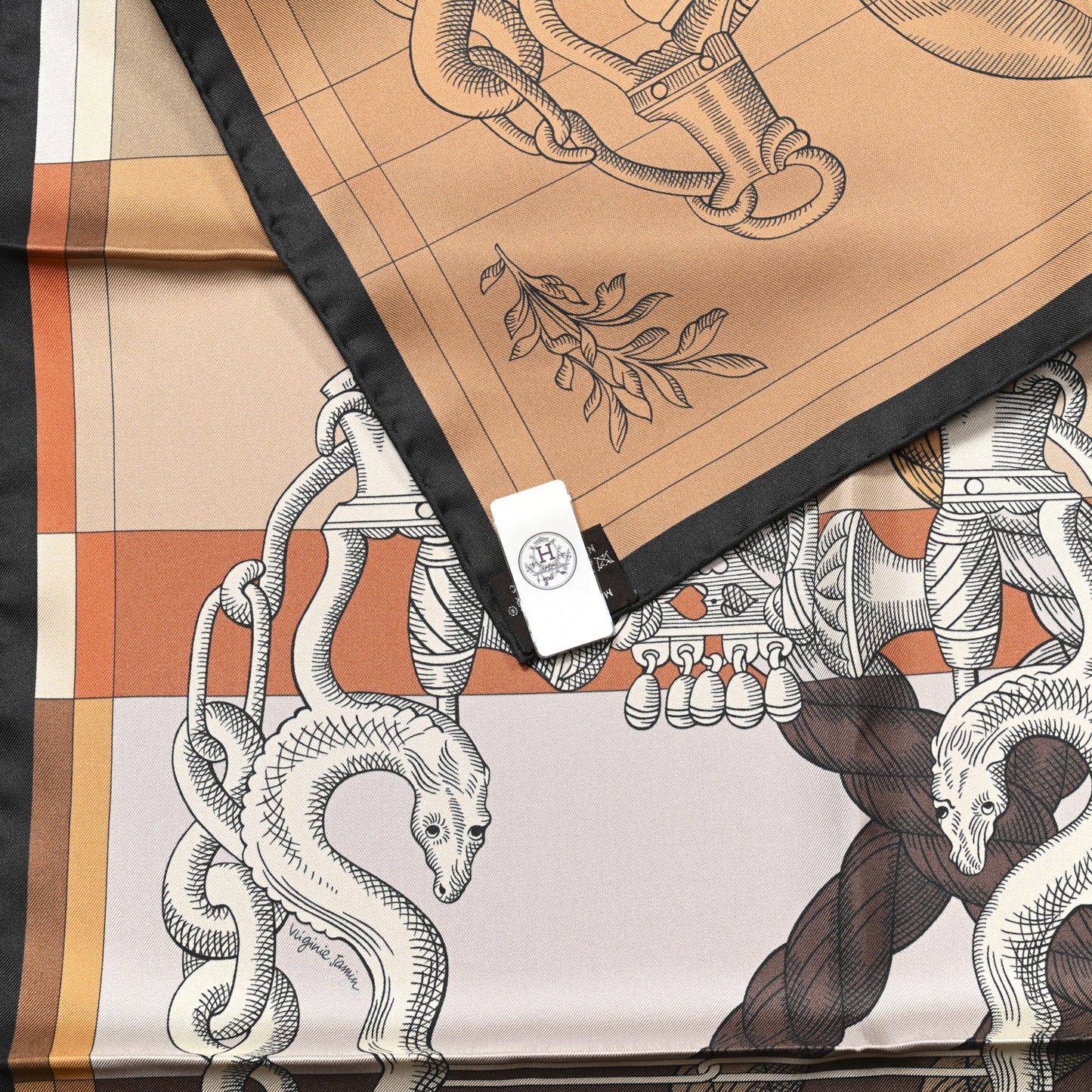 Silk Double Face Della Cavalleria Fine Scarf 90 Marron Beige Caramel