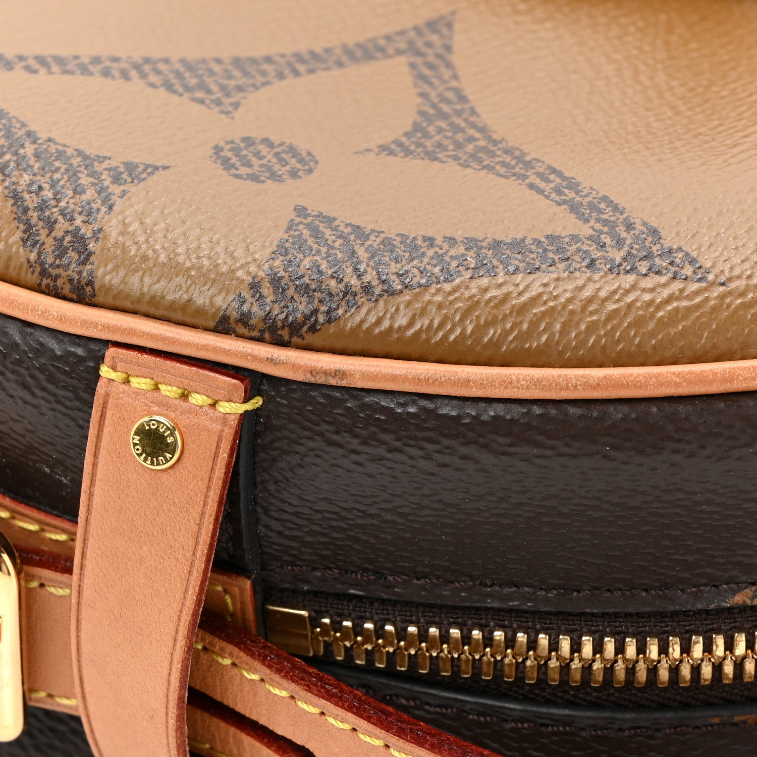Louis Vuitton Reverse Monogram Giant Boite Chapeau Souple 11 of 13