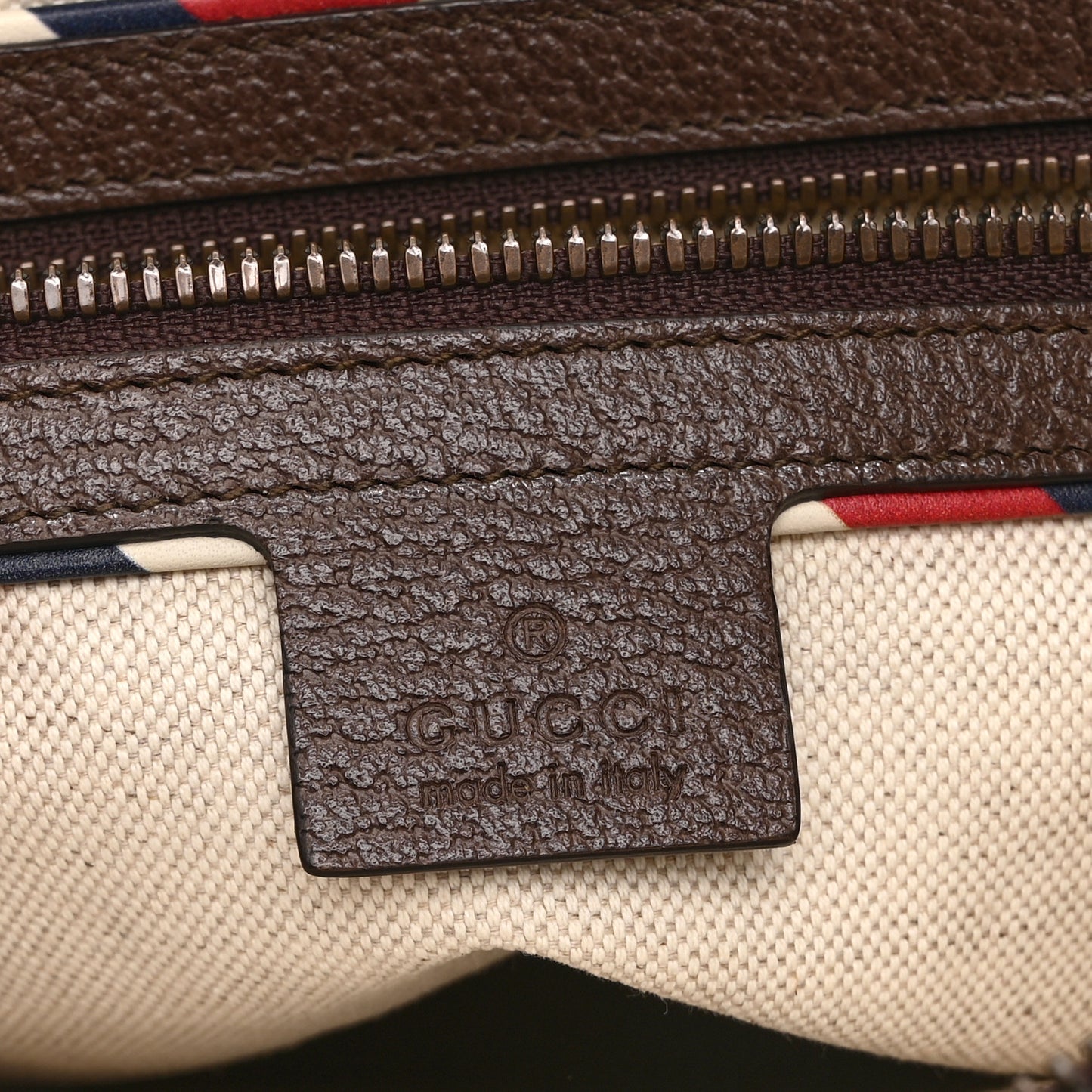 Soft GG Supreme Monogram Courrier Web Medium Flat Messenger Bag Beige New Acero Multicolor