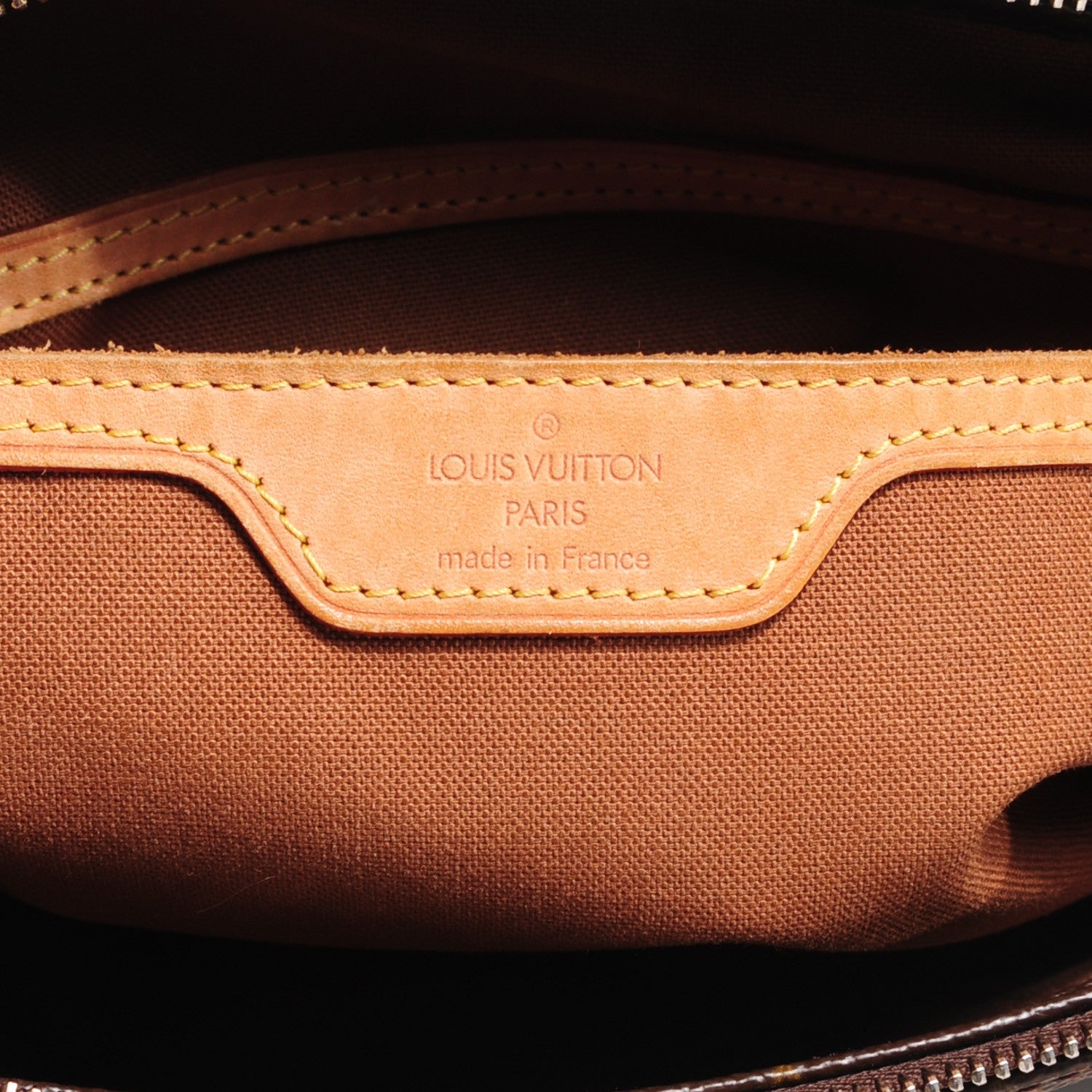 Louis Vuitton Monogram Cabas Mezzo 7 of 8