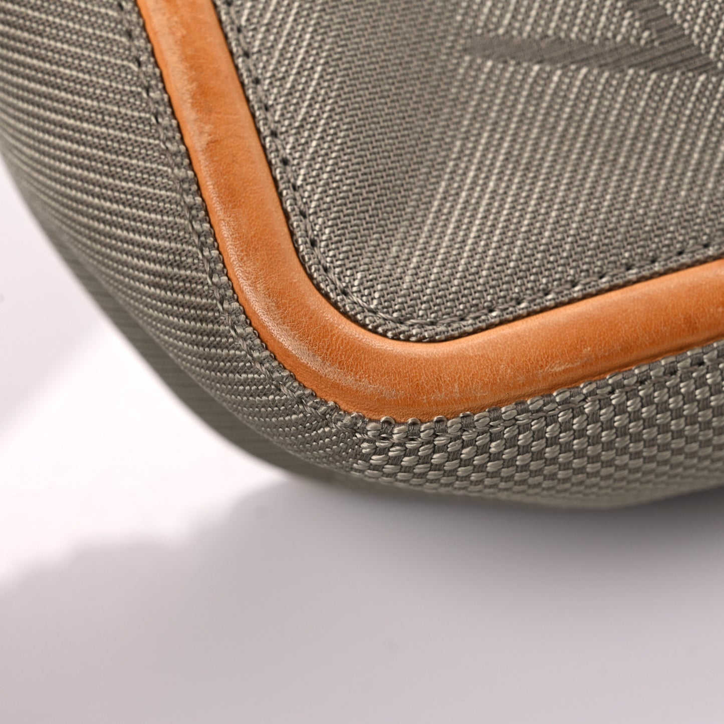 Damier Geant Citadin Messenger Sable