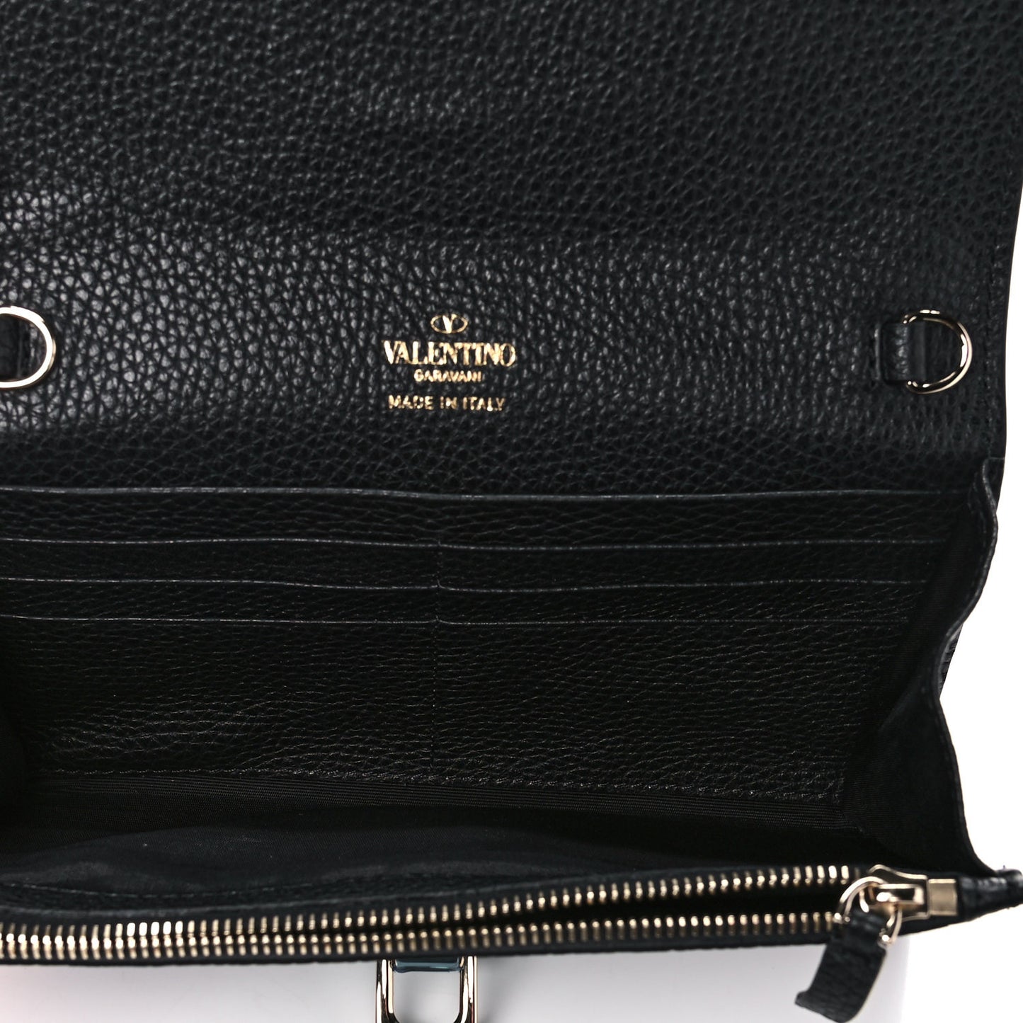Pebbled Calfskin Rockstud Flip Lock Wallet On Chain Black