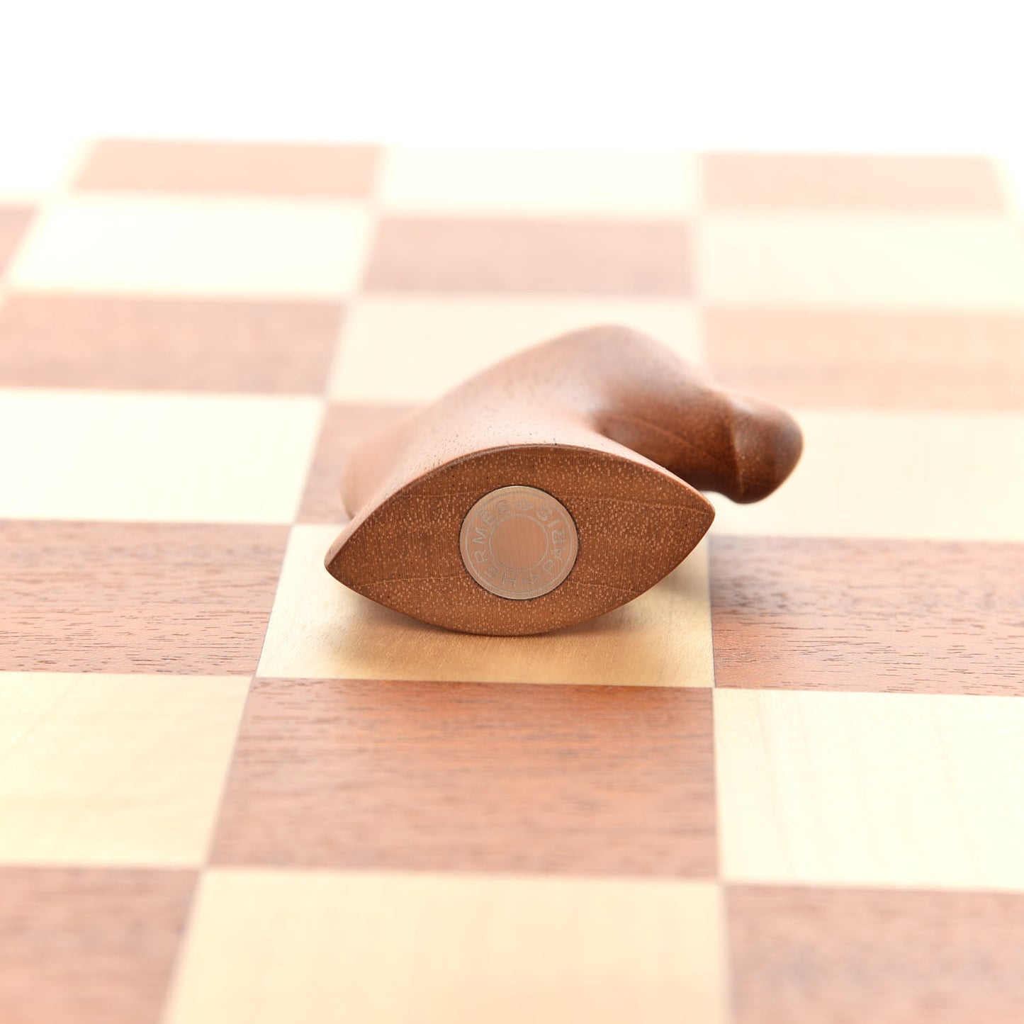 Sycamore Mahogany Wood Samarcande Chess Game