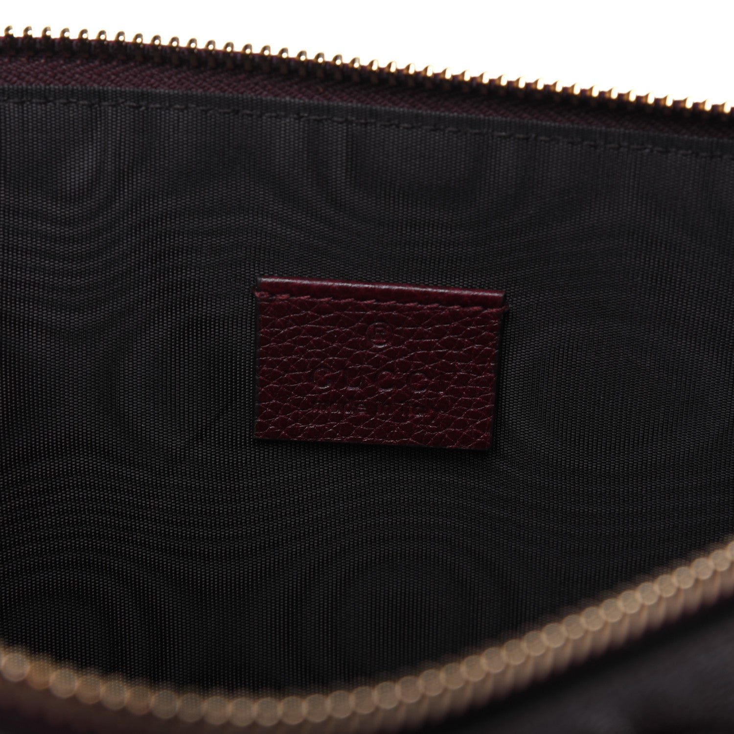 Gucci Grainy Calfskin Zumi Zip Pouch Vintage Bordeaux 7 of 15